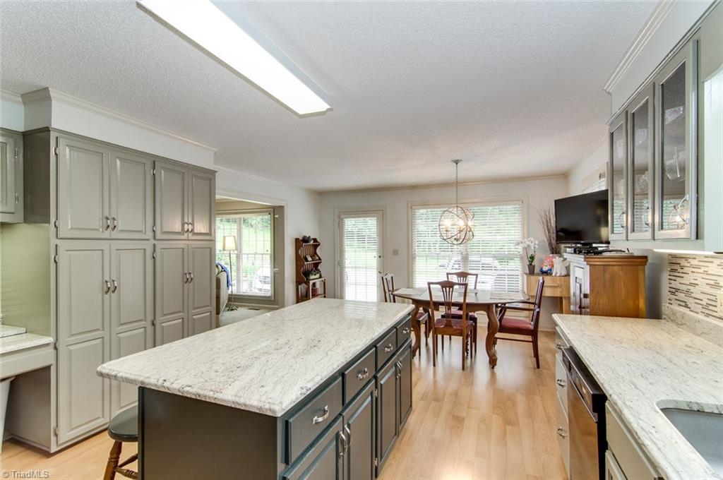 231 Pine Tree Lane High Point, NC 27265 - Photo 14 of 29 Gallery Image 14