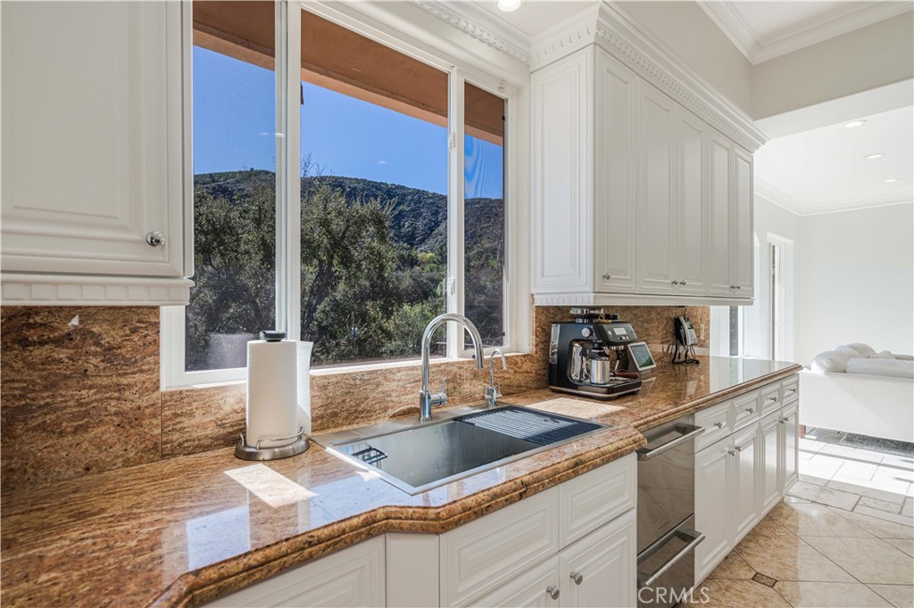 11 Baymare Road Bell Canyon, CA 91307 - Photo 13 of 39 Workstation Sink