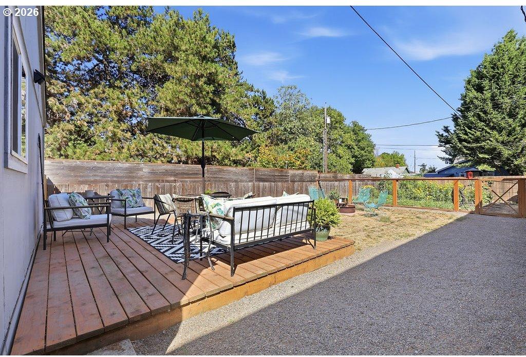 2727 Edison Street Eugene, OR 97402 - Photo 17 of 22 Gallery Image 17