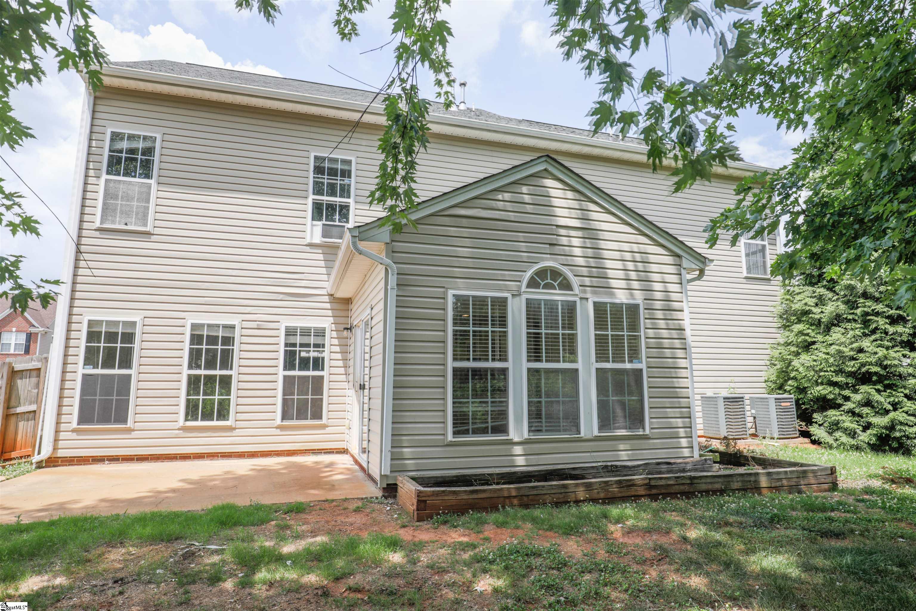147 Castleton Circle Boiling Springs, SC 29316 - Photo 7 of 20