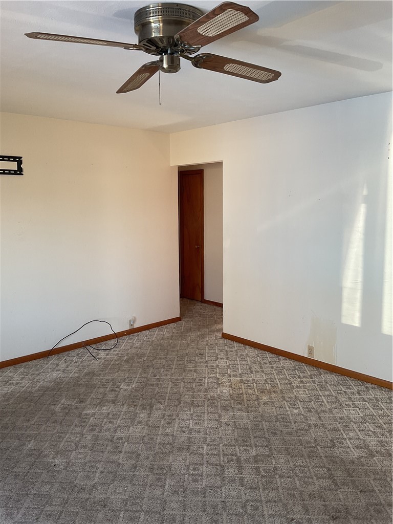 1094 North Westlawn Avenue Decatur, IL 62522 - Photo 6 of 15