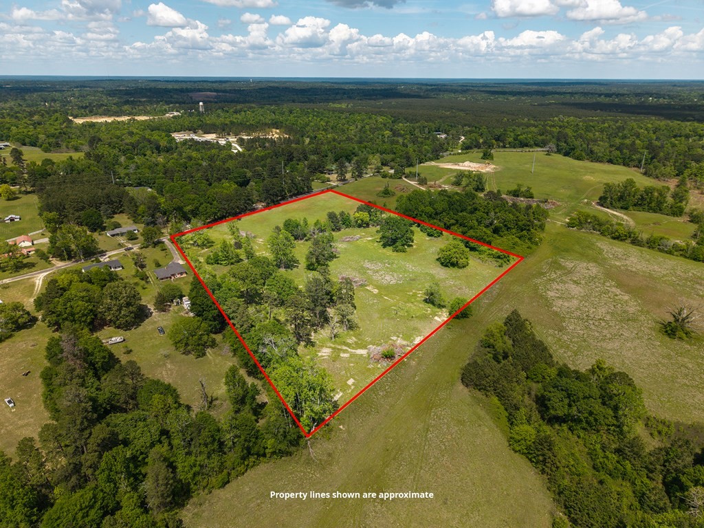 247 McCarty Road Lufkin, TX 75904 - Photo 8 of 9 a view of an ocean and beach