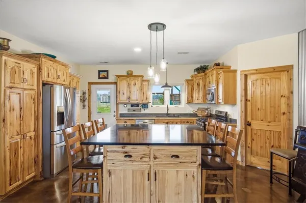 $550,000 | 27722 South Groh Road, Cleveland, MO 64734