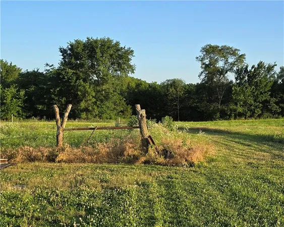 $550,000 | 27722 South Groh Road, Cleveland, MO 64734