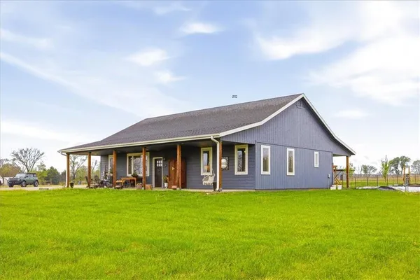 $550,000 | 27722 South Groh Road, Cleveland, MO 64734