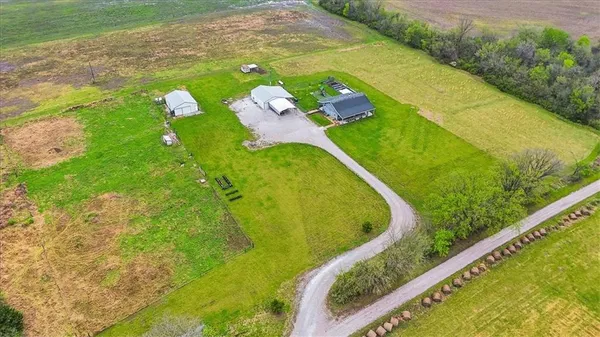 $550,000 | 27722 South Groh Road, Cleveland, MO 64734