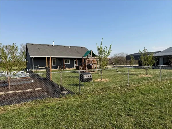 $550,000 | 27722 South Groh Road, Cleveland, MO 64734