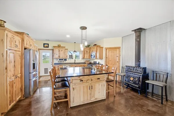 $550,000 | 27722 South Groh Road, Cleveland, MO 64734