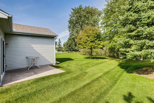 $395,000 | 5082 157th Street North, Hugo, MN 55038