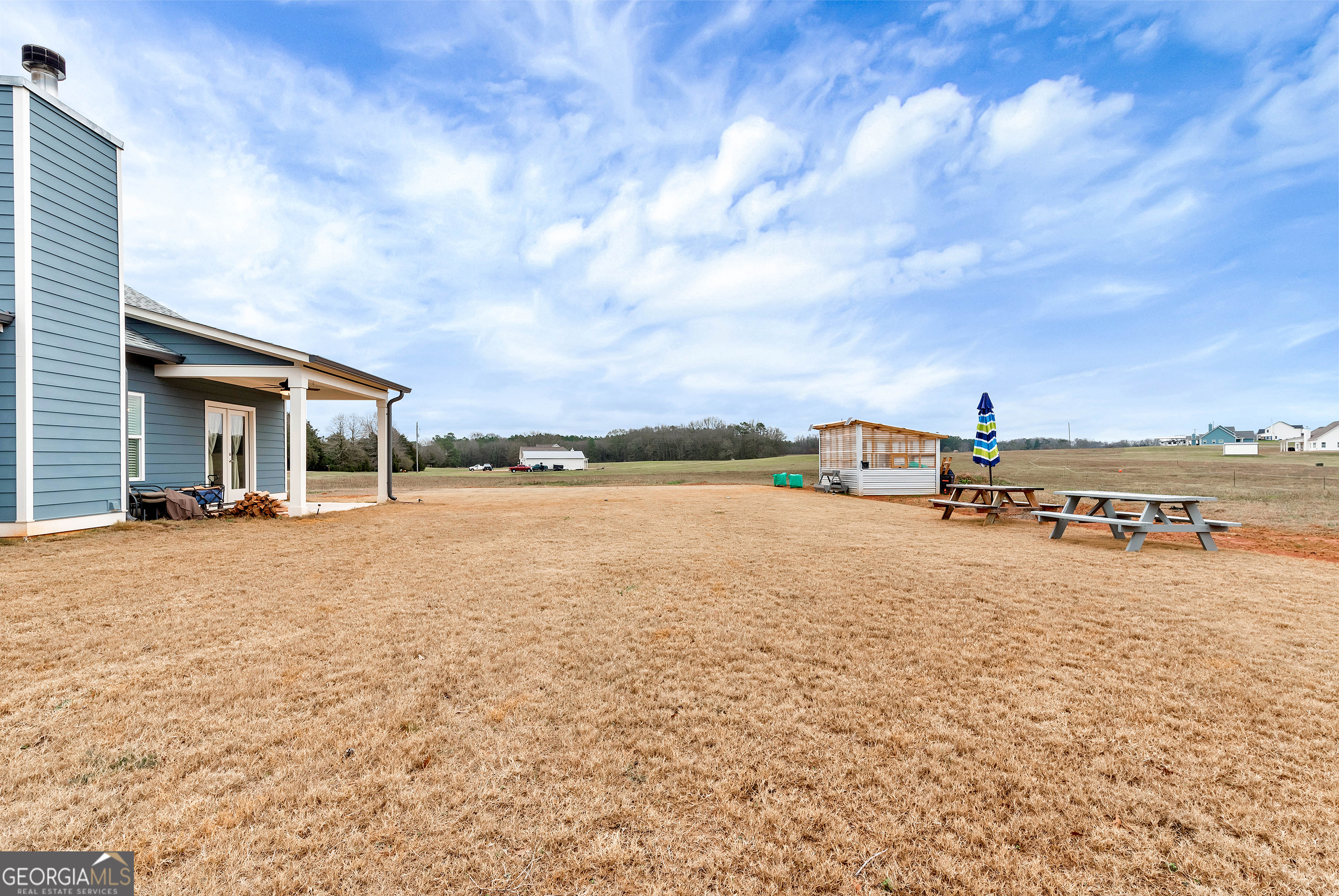 1350-c O Draper Road Comer, GA 30629 - Photo 33 of 40 a view of a terrace with outdoor space