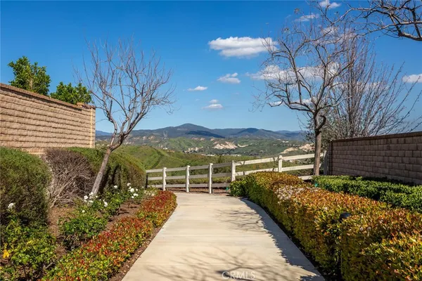 $5,995 | 28629 Farrier Drive, Valencia, CA 91354