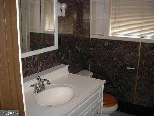 936 Greenbriar Road York, PA 17404 - Photo 19 of 19 Gallery Image 19