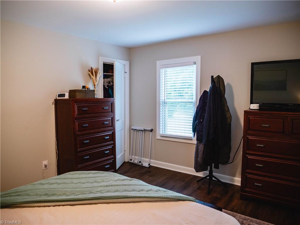 7936 Greenhorn Road Elkin, NC 28621 - Photo 12 of 22 Gallery Image 12