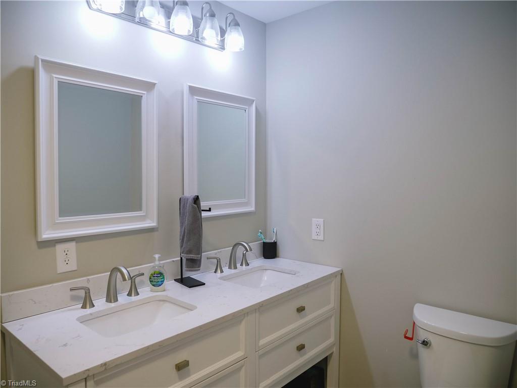 7936 Greenhorn Road Elkin, NC 28621 - Photo 13 of 22 Gallery Image 13