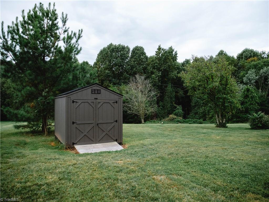 7936 Greenhorn Road Elkin, NC 28621 - Photo 20 of 22 Gallery Image 20