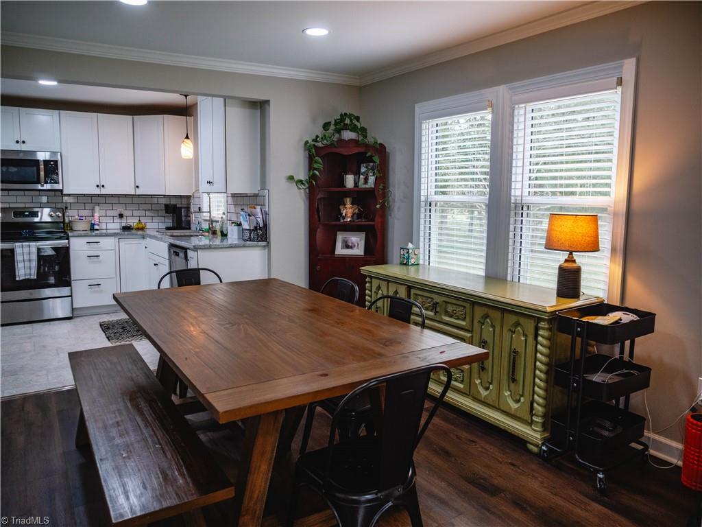 7936 Greenhorn Road Elkin, NC 28621 - Photo 8 of 22 Gallery Image 8