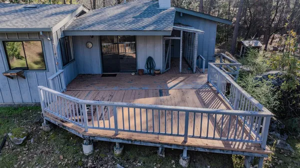 $319,000 | 398 Rhoda Niderost Ln Point, West Point, CA 95255