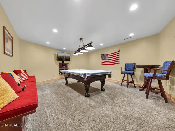 $849,999 | 838 Pinnacle Drive, Dandridge, TN 37725