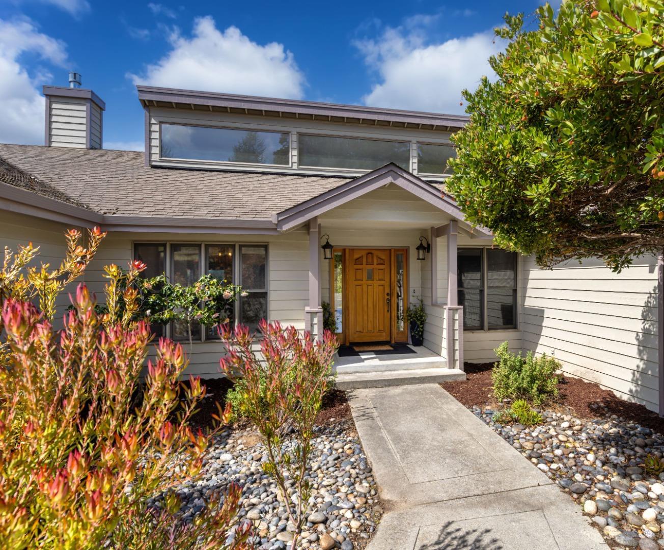 573 Meadow Road Aptos, CA 95003 - Photo 6 of 53