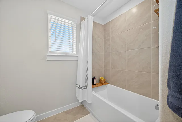 $299,900 | 16632 Sterling Clf Street, Conroe, TX 77302