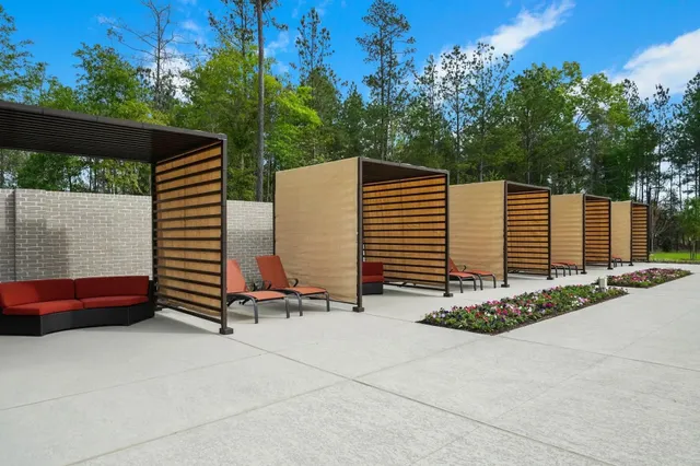 $299,900 | 16632 Sterling Clf Street, Conroe, TX 77302