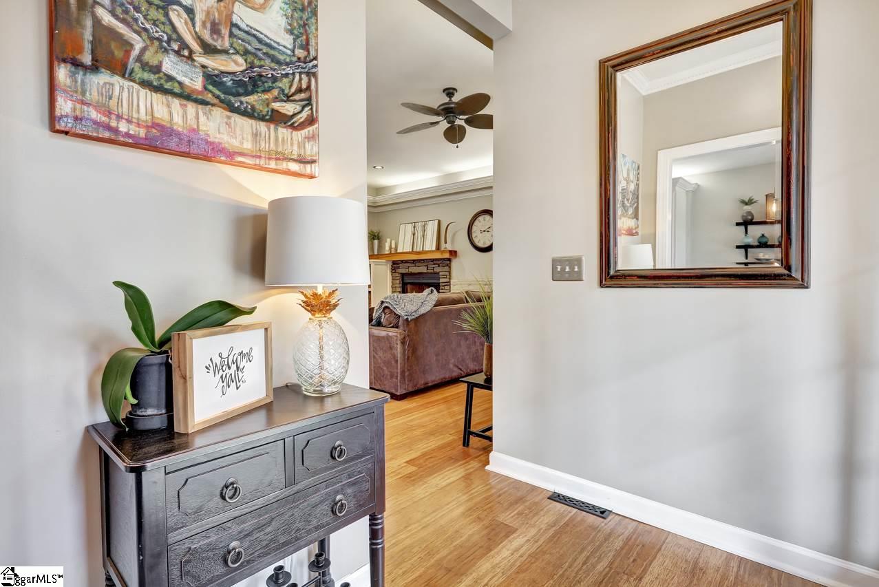 110 McCall Road Simpsonville, SC 29680 - Photo 2 of 36 Gallery Image 2