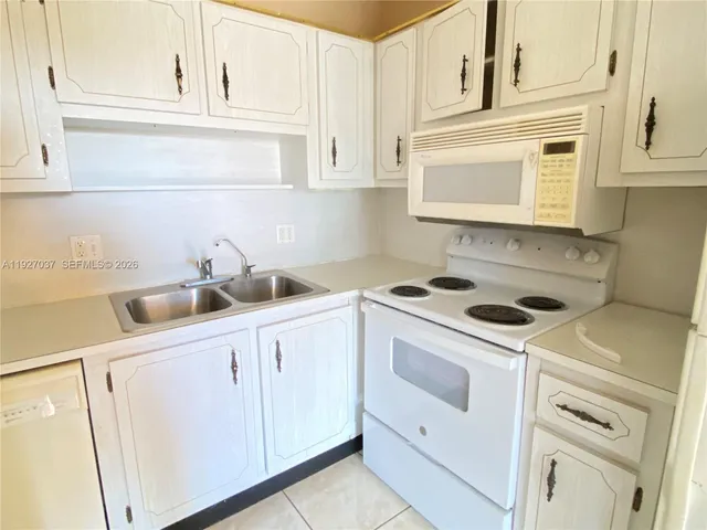 $1,495 | 6289 Lear Drive, Unit 306, Lake Worth, FL 33462