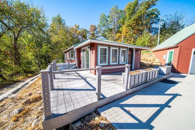 $319,000 | 170 Fisherman Drive Northwest, Oronoco, MN 55960