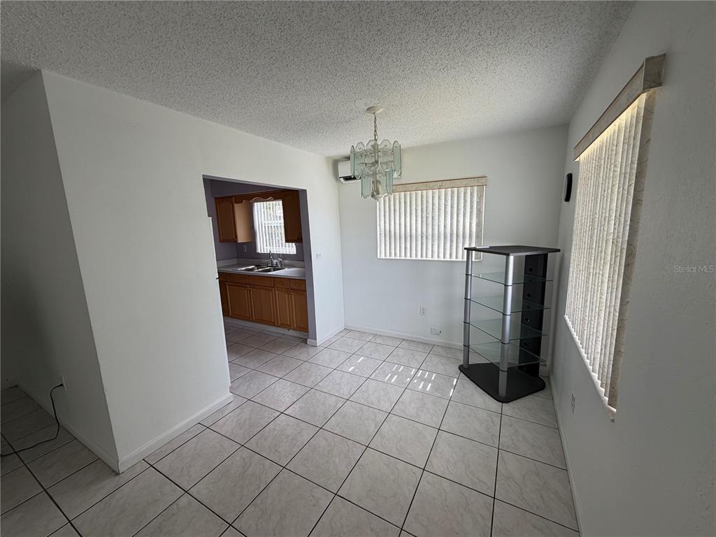 14850 Southwest 297th Street Homestead, FL 33033 - Photo 9 of 38