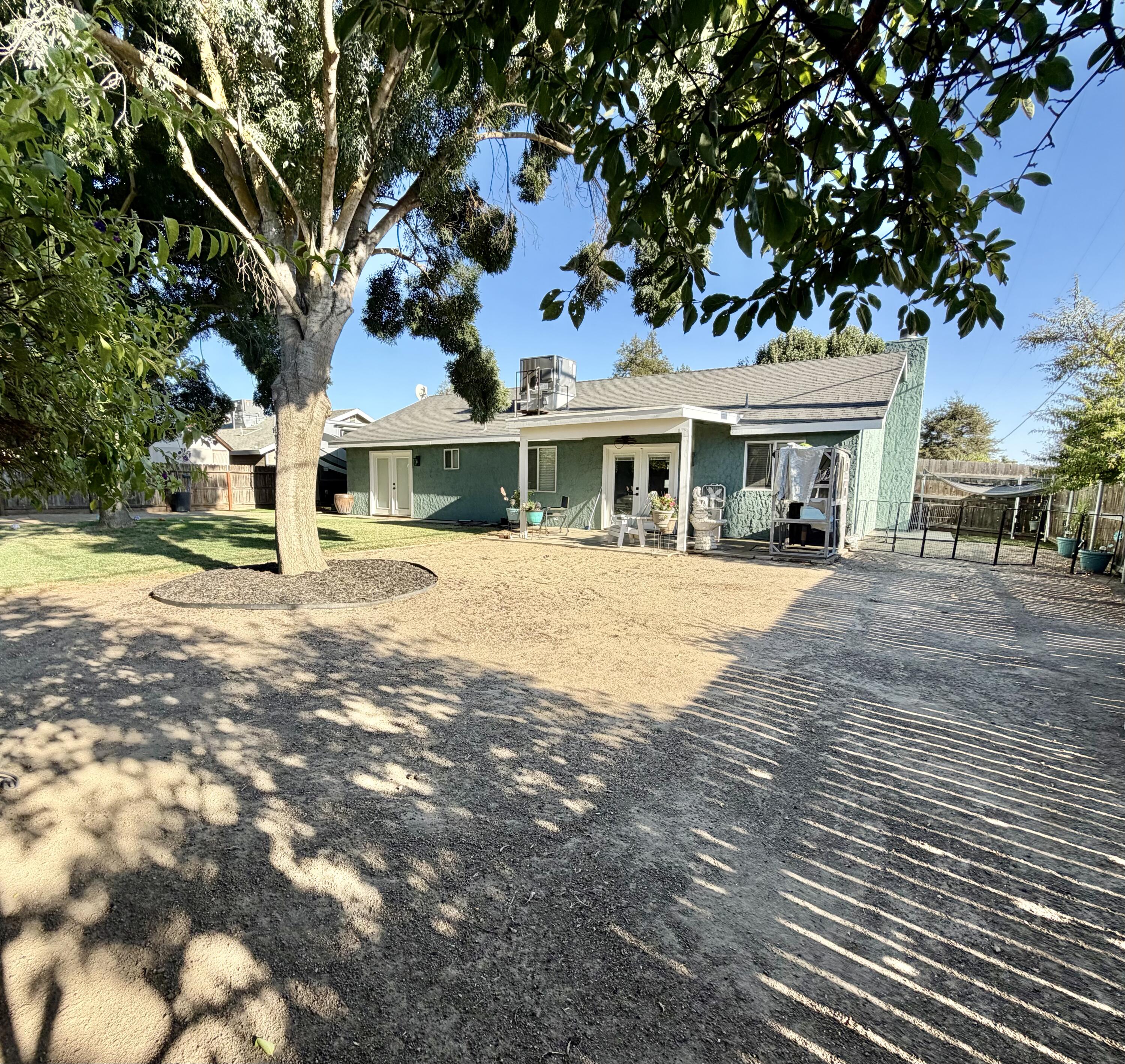 541 Davis Street Exeter, CA 93221 - Photo 41 of 47 IMG_6936
