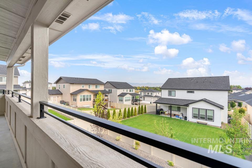 3322 South Volunteer Place Meridian, ID 83642 - Photo 50 of 50 Balcony featuring a residential view