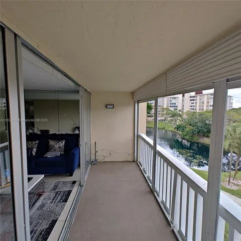 $152,000 | 7051 Environ Boulevard, Unit 433, Lauderhill, FL 33319