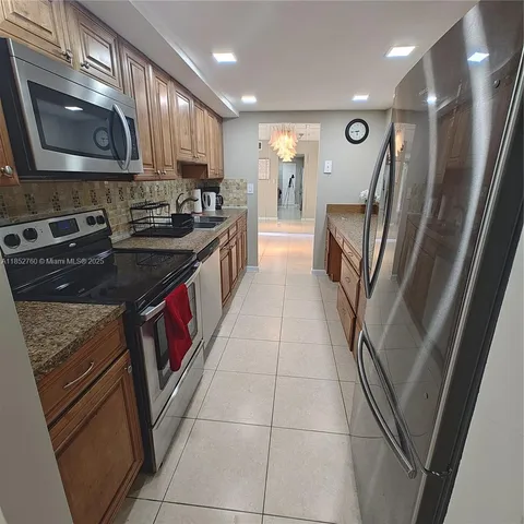 $152,000 | 7051 Environ Boulevard, Unit 433, Lauderhill, FL 33319