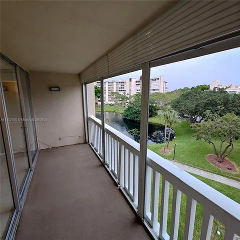 $152,000 | 7051 Environ Boulevard, Unit 433, Lauderhill, FL 33319