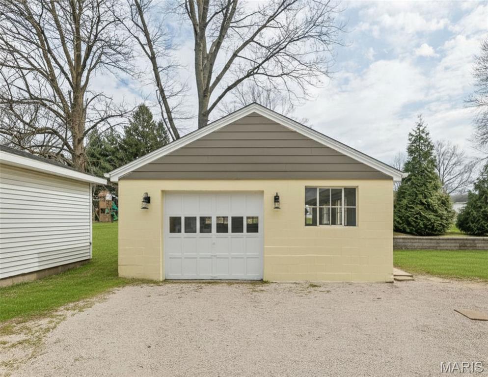 418 South Main Street Shiloh, IL 62269 - Photo 26 of 34