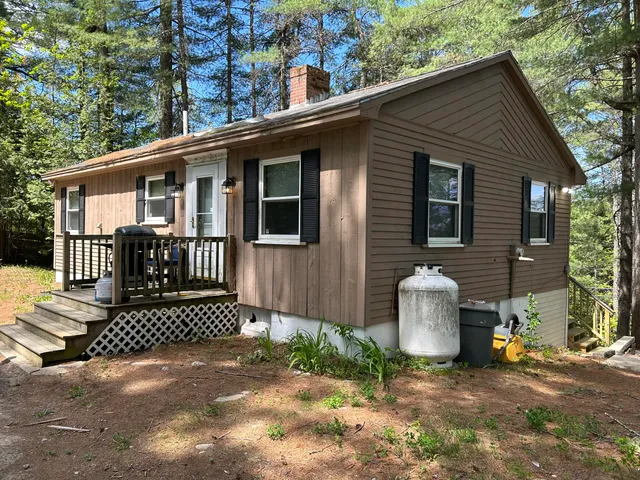 $299,000 | 16 Peterson Road, Raymond, ME 04071