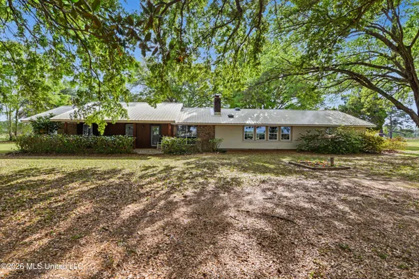 $329,000 | 152 I J Williams Road, Lucedale, MS 39452
