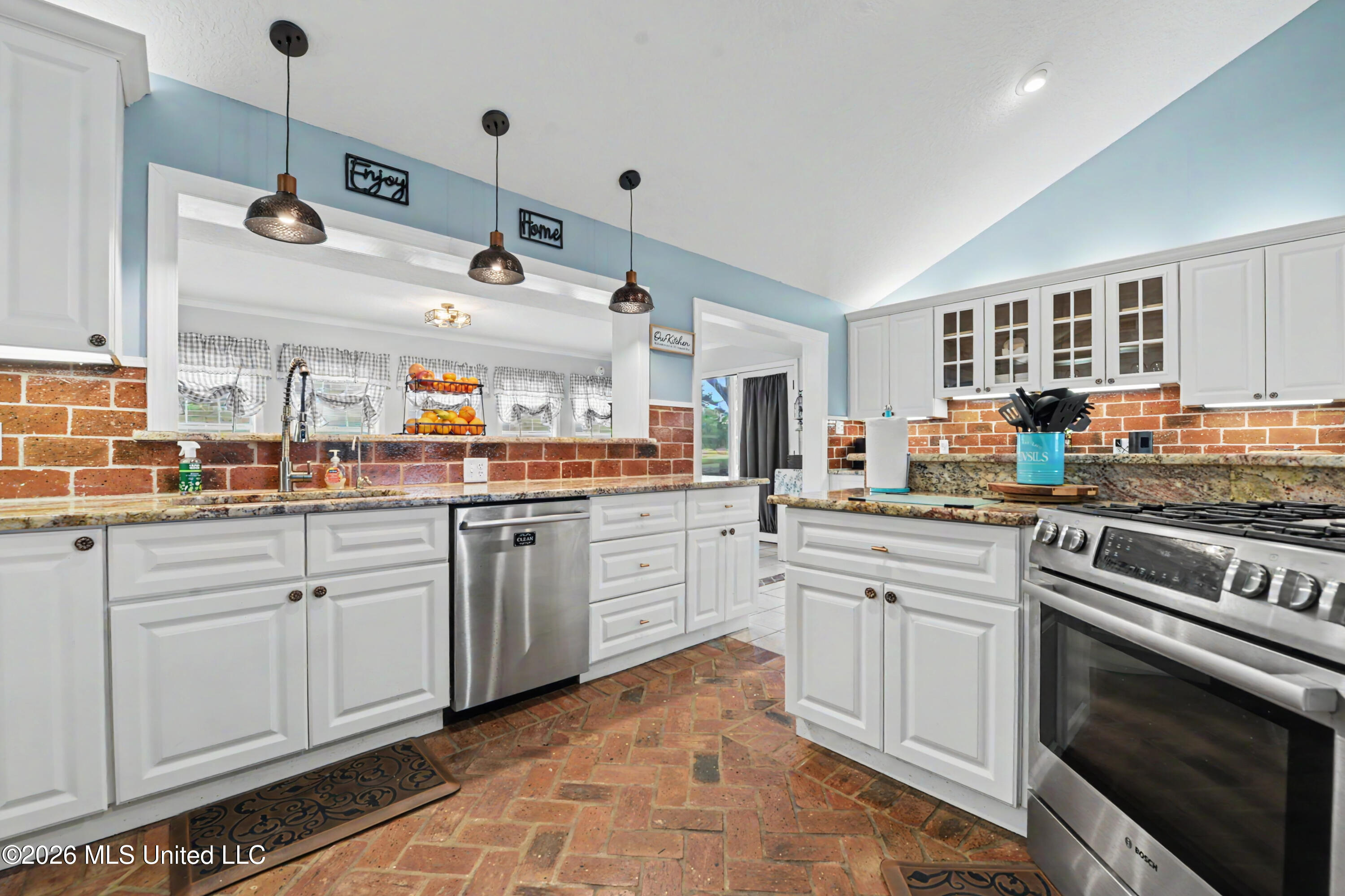 152 I J Williams Road Lucedale, MS 39452 - Photo 9 of 27 009