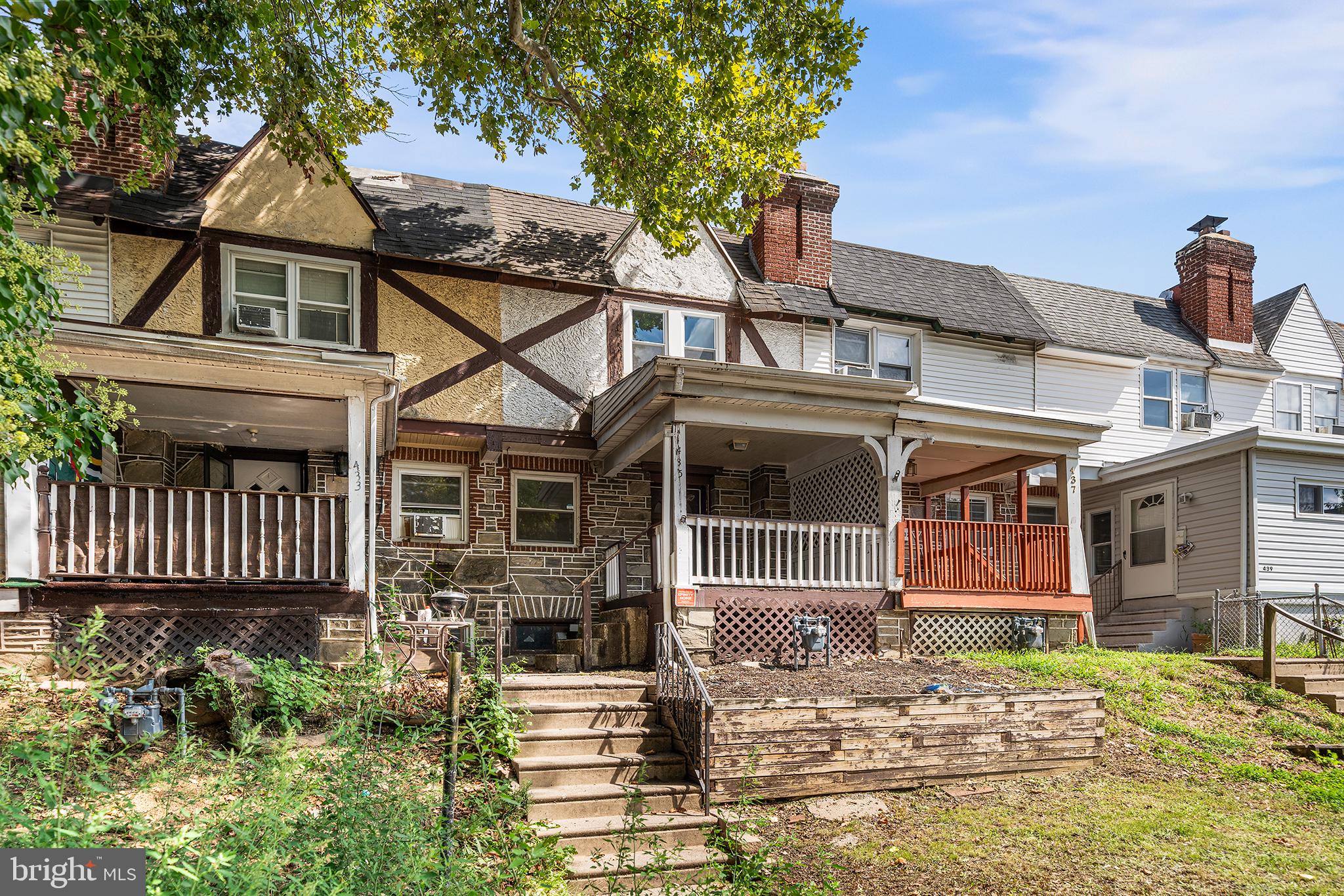 435 Croyden Road Upper Darby, PA 19082 - Photo 3 of 25 Gallery Image 3