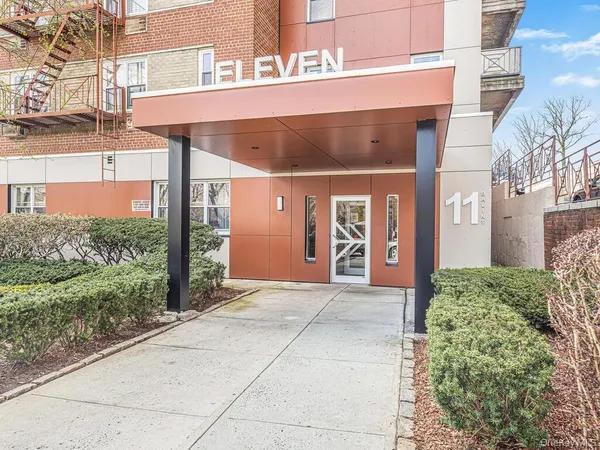$399,000 | 11 Balint Drive, Unit 645, Yonkers, NY 10710