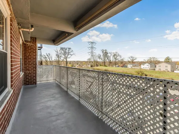 $399,000 | 11 Balint Drive, Unit 645, Yonkers, NY 10710