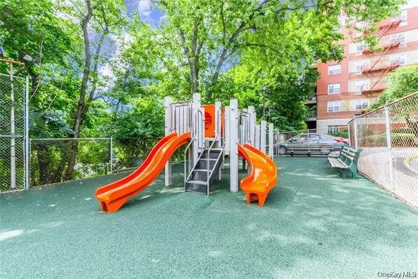 $399,000 | 11 Balint Drive, Unit 645, Yonkers, NY 10710