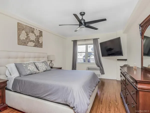 $399,000 | 11 Balint Drive, Unit 645, Yonkers, NY 10710
