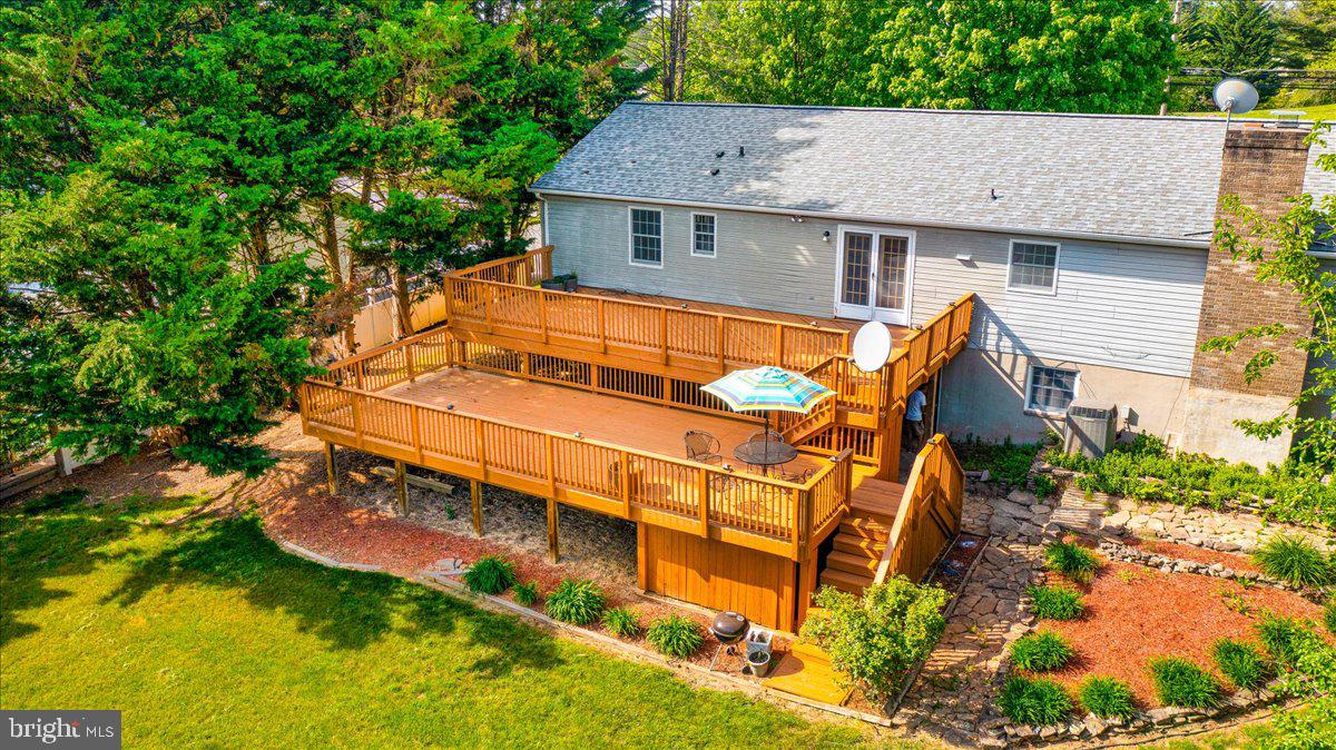 1013 Uniontown Road Westminster, MD 21158 - Photo 35 of 45 A yard made for entertaining