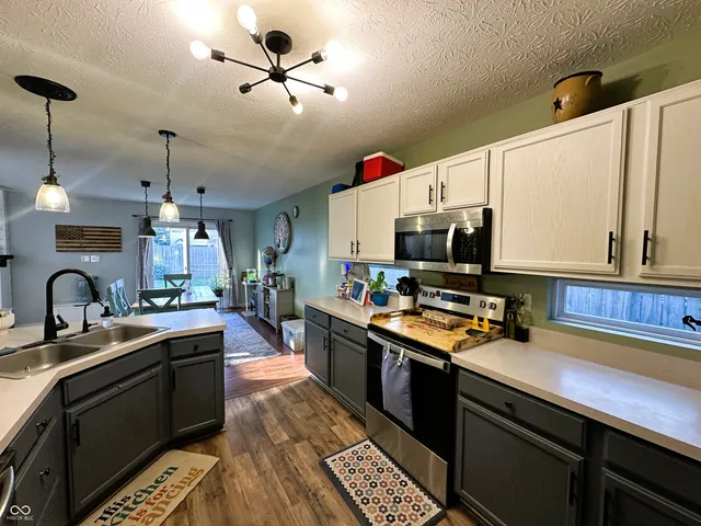 $235,000 | 6588 Dunsdin Drive, Plainfield, IN 46168