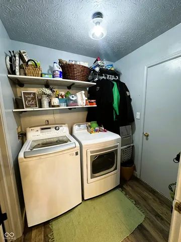 $235,000 | 6588 Dunsdin Drive, Plainfield, IN 46168