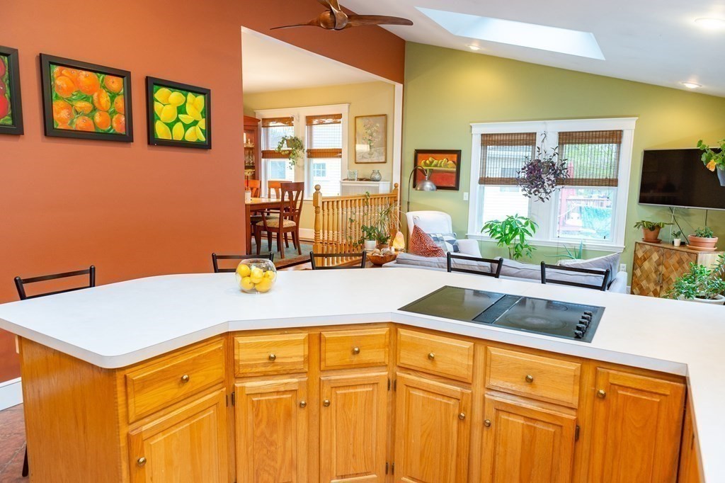 15 Estabrook Road Quincy, MA 02170 - Photo 6 of 26 Gallery Image 6