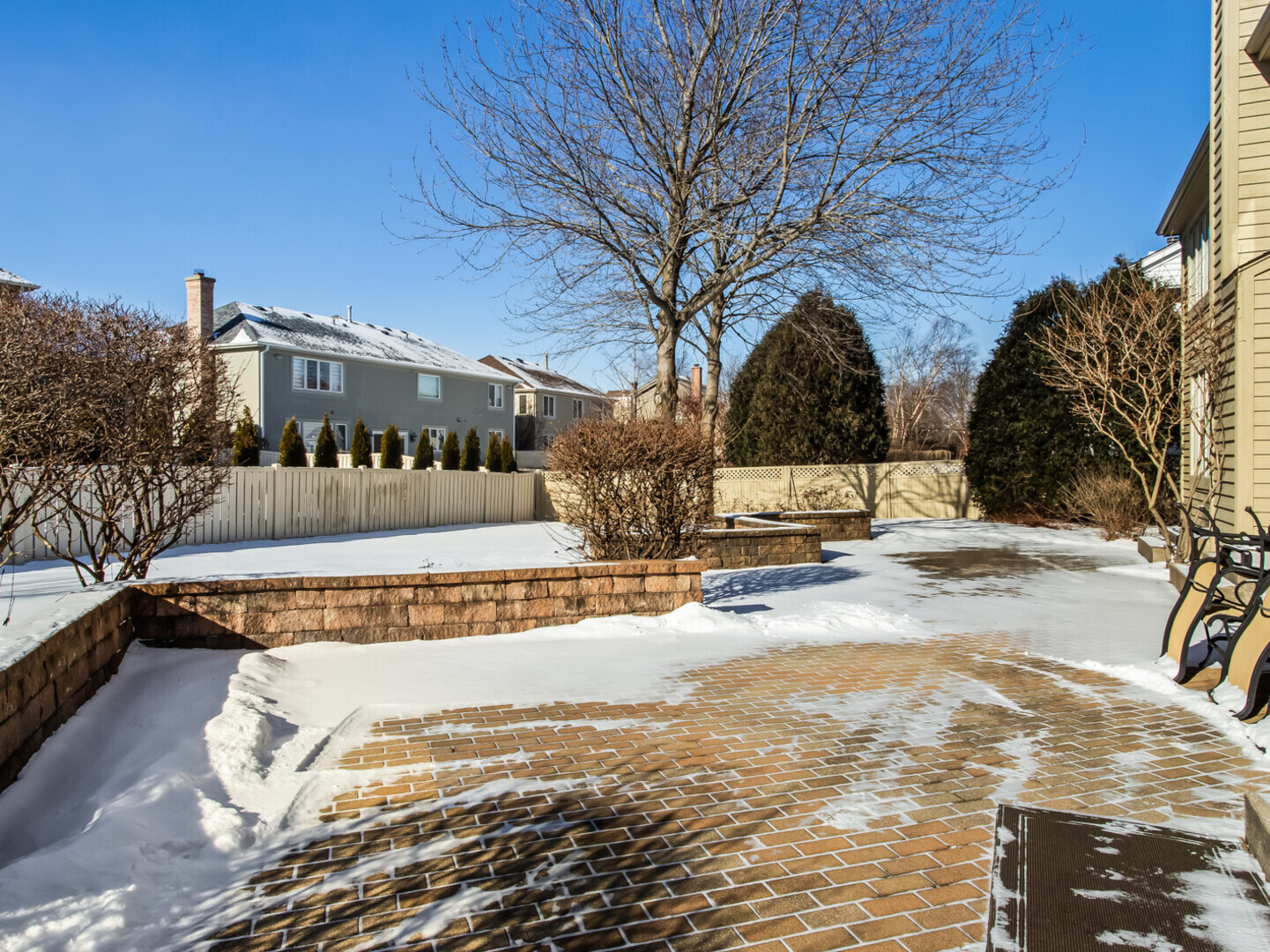 2008 Jordan Terrace Buffalo Grove, IL 60089 - Photo 26 of 33