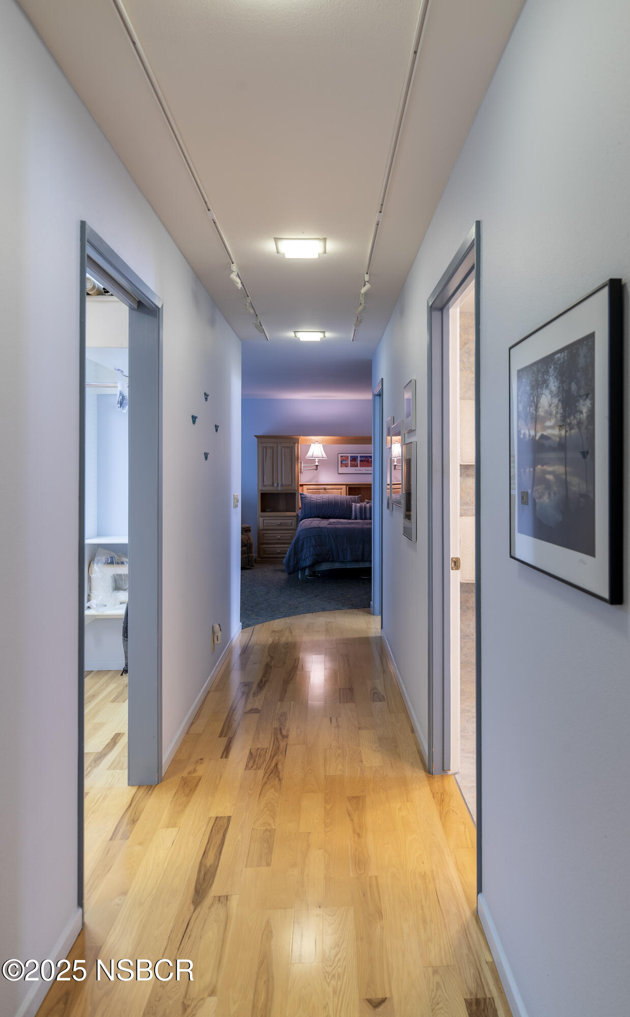 4490 Sirius Avenue Lompoc, CA 93436 - Photo 26 of 55 a view of gallery with windows