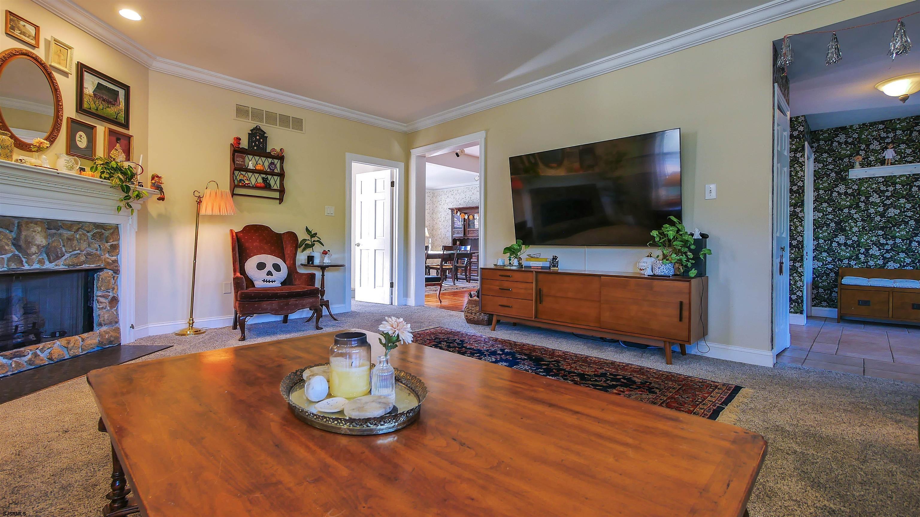 11 Equestrian Drive Smithville, NJ 08205 - Photo 4 of 45